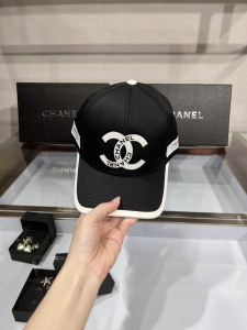 Essenceofluxury Womens Hats Chanel CC Logo Black Cotton Baseball Cap Hat A190PP180 AA191654
