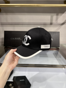 Essenceofluxury Womens Hats Chanel CC Logo Black Cotton Baseball Cap Hat A190PP180 AA191654