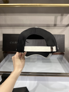 Essenceofluxury Womens Hats Chanel CC Logo Black Cotton Baseball Cap Hat A190PP180 AA191654