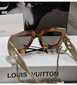 Essenceofluxury Womens Sunglasses Gucci Essenceofluxury Sunglasses GG1022 Beige A65PP180 AA192238