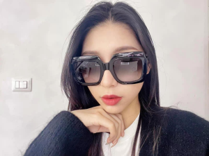 Essenceofluxury Womens Sunglasses Gucci Essenceofluxury Sunglasses GG1022 Green A65PP180 AA192241