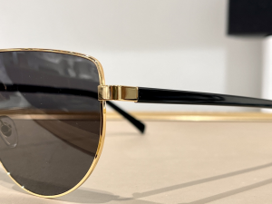 Essenceofluxury Womens Sunglasses Prada Essenceofluxury Sunglasses SPR89S Gray A65PP180 AA192237