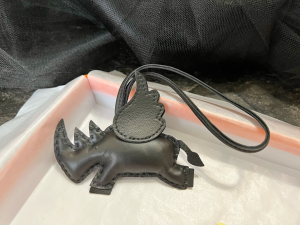 Essenceofluxury Free Gift Hermes Rodeo Pegase Elephant Bag Charm in Black A62PP95 AA192431