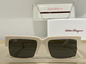 Essenceofluxury Womens Sunglasses Ferragamo Eyewear Sunglasses SF276 White A65PP180 AA192449