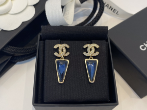 Chanel Crystals CC Pearls Earrings 