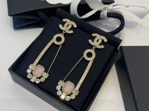 Essenceofluxury Womens Jewelry Chanel Crystals CC Pin Earrings A39PP180 AA192611