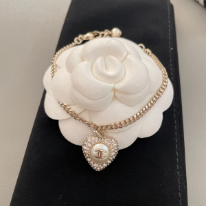 Chanel CC Crystals Heart Chain Bracelet