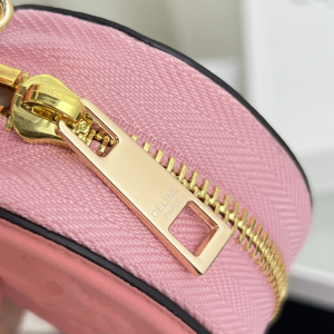 Replica Free Gift Celine Purse with Hook Cuir Triomphe Pink Calfskin A62PP110 AA193061