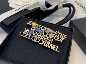 Replica Womens Jewelry Chanel CC Coco Monogram Brooch A39PP180 AA193044