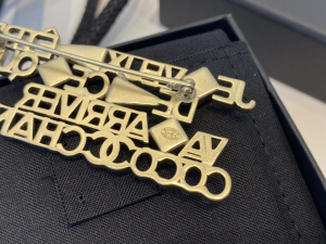 Replica Womens Jewelry Chanel CC Coco Monogram Brooch A39PP180 AA193044