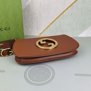 Replica Womens Handbags Gucci Blondie Shoulder Bag with Round Interlocking G and Chain in Brown Leather 699268 28x16x4CM A09PP880 AA193029 Replica Womens Handbags Gucci Blondie Shoulder Bag with Round Interlocking G and Chain in Brown Leather 699268 28x16x4CM A09PP880 AA193029