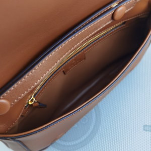 Replica Womens Handbags Gucci Blondie Shoulder Bag with Round Interlocking G and Chain in Brown Leather 699268 28x16x4CM A09PP880 AA193029 Replica Womens Handbags Gucci Blondie Shoulder Bag with Round Interlocking G and Chain in Brown Leather 699268 28x16x4CM A09PP880 AA193029