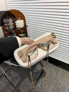 Essenceofluxury Womens Sunglasses Burberry Eyewear Sunglasses Be4336 Beige A144PP180 AA193120