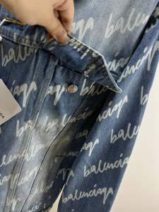 Essenceofluxury Mens Clothing Balenciaga Printed Denim Jacket Blue M To XXL A228PP680 AA193331