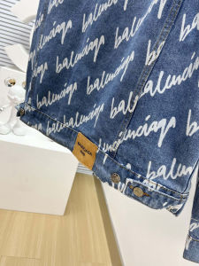 Essenceofluxury Mens Clothing Balenciaga Printed Denim Jacket Blue M To XXL A228PP680 AA193331