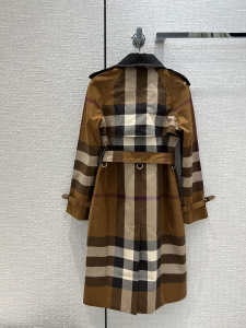Essenceofluxury Womens Clothing Burberry Vintage Check Trench Coat SML A228PP1180 AA193327