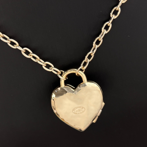 Replica Womens Jewelry Chanel Gold Lock Heart Chain Necklace A62PP180 AA193364