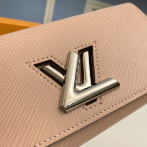 Essenceofluxury Womens Wallet Louis Vuitton Twist Wallet with LV Twist Lock in Pink Epi Leather M80690 19x10x2CM A117PP480 AA193684 Essenceofluxury Womens Wallet Louis Vuitton Twist Wallet with LV Twist Lock in Pink Epi Leather M80690 19x10x2CM A117PP480 AA193684