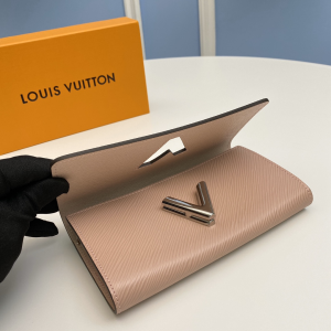 Essenceofluxury Womens Wallet Louis Vuitton Twist Wallet with LV Twist Lock in Pink Epi Leather M80690 19x10x2CM A117PP480 AA193684 Essenceofluxury Womens Wallet Louis Vuitton Twist Wallet with LV Twist Lock in Pink Epi Leather M80690 19x10x2CM A117PP480 AA193684