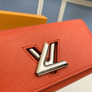 Essenceofluxury Womens Wallet Louis Vuitton Twist Wallet with LV Twist Lock in Red Epi Leather M80690 19x10x2CM A117PP480 AA193683 Essenceofluxury Womens Wallet Louis Vuitton Twist Wallet with LV Twist Lock in Red Epi Leather M80690 19x10x2CM A117PP480 AA193683