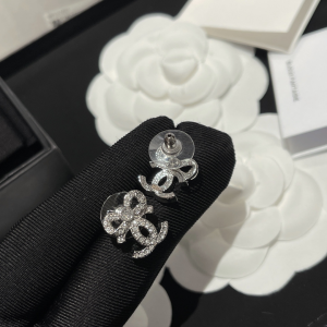 Essenceofluxury Womens Jewelry Chanel Crystals CC Logo Bowknot Earrings A173PP180 AA193784