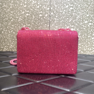 Essenceofluxury Womens Handbags Valentino Small One Maxi Stud Chain Shoulder Bag with Allover Swarovski Crystals in Pink 19x14x11CM A204PP1280 AA193839 Essenceofluxury Womens Handbags Valentino Small One Maxi Stud Chain Shoulder Bag with Allover Swarovski Crystals in Pink 19x14x11CM A204PP1280 AA193839