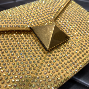 Essenceofluxury Womens Handbags Valentino Small One Maxi Stud Chain Shoulder Bag with Allover Swarovski Crystals in Yellow 19x14x11CM A204PP1280 AA193840 Essenceofluxury Womens Handbags Valentino Small One Maxi Stud Chain Shoulder Bag with Allover Swarovski Crystals in Yellow 19x14x11CM A204PP1280 AA193840