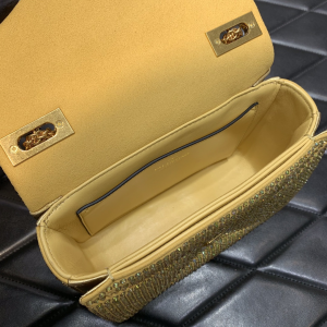 Essenceofluxury Womens Handbags Valentino Small One Maxi Stud Chain Shoulder Bag with Allover Swarovski Crystals in Yellow 19x14x11CM A204PP1280 AA193840 Essenceofluxury Womens Handbags Valentino Small One Maxi Stud Chain Shoulder Bag with Allover Swarovski Crystals in Yellow 19x14x11CM A204PP1280 AA193840
