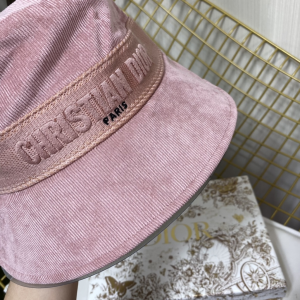Essenceofluxury Womens Hats Celine Velvet Bucket Hat in Pink A190PP180 AA194130