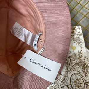 Essenceofluxury Womens Hats Celine Velvet Bucket Hat in Pink A190PP180 AA194130