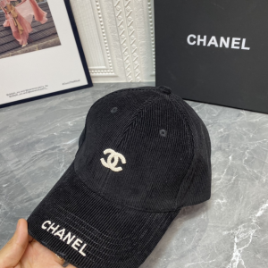 Essenceofluxury Womens Hats Chanel CC Logo Velvet Baseball Cap Hat in Black A190PP180 AA194140