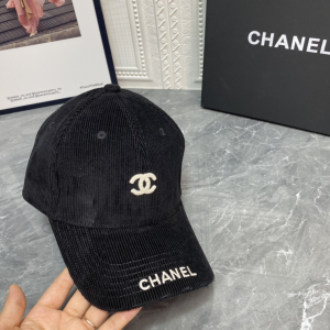 Essenceofluxury Womens Hats Chanel CC Logo Velvet Baseball Cap Hat in Black A190PP180 AA194140