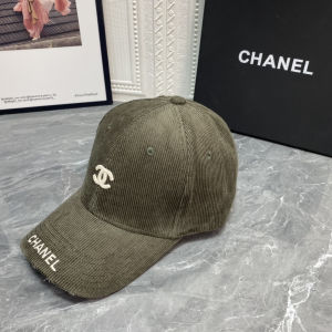 Essenceofluxury Womens Hats Chanel CC Logo Velvet Baseball Cap Hat in Green A190PP180 AA194143