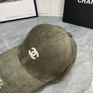 Essenceofluxury Womens Hats Chanel CC Logo Velvet Baseball Cap Hat in Green A190PP180 AA194143