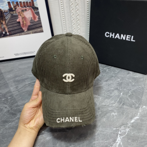 Essenceofluxury Womens Hats Chanel CC Logo Velvet Baseball Cap Hat in Green A190PP180 AA194143