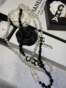 Chanel Black and White Pearls Necklaces 