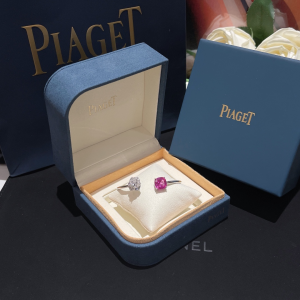 Essenceofluxury Womens Jewelry Piaget Rose Open Bangle Bracelet A173PP380 AA194090