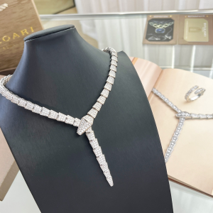 Bvlgari Bulgari Serpenti Viper Diamonds Necklaces 