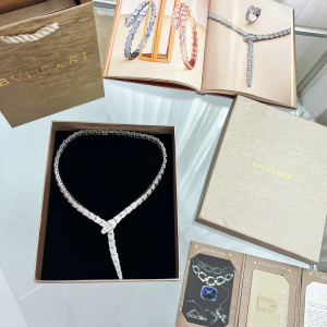 Essenceofluxury Womens Jewelry Bvlgari Serpenti Viper Diamonds Necklaces A62PP580 AA194264