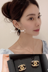 Essenceofluxury Womens Jewelry Chanel CC Logo Earrings A39PP180 AA194234