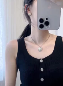 Essenceofluxury Womens Jewelry Chanel Chain Heart Necklace A39PP280 AA194246