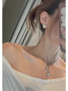 Essenceofluxury Womens Jewelry Chanel Chain Heart Necklace A39PP280 AA194247