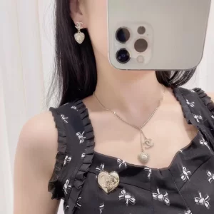 Essenceofluxury Womens Jewelry Chanel Chain Heart Necklace A39PP280 AA194247