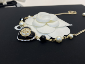 Essenceofluxury Womens Jewelry Chanel Heart Pearls Pendant Necklace A39PP180 AA194251