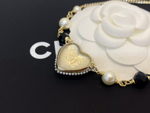 Essenceofluxury Womens Jewelry Chanel Heart Pearls Pendant Necklace A39PP180 AA194251
