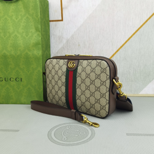 Essenceofluxury Mens Handbags Gucci Ophidia GG Shoulder Crossbody Bag in Beige and Ebony GG Supreme Canvas 699439 23x16x4CM A09PP780 AA194217 Essenceofluxury Mens Handbags Gucci Ophidia GG Shoulder Crossbody Bag in Beige and Ebony GG Supreme Canvas 699439 23x16x4CM A09PP780 AA194217