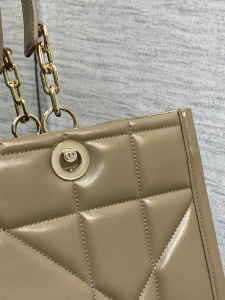 Essenceofluxury Womens Handbags Dior Medium Dior Essential Tote Bag in Beige Calfskin 36x28x17CM A138PP1080 AA194397 Essenceofluxury Womens Handbags Dior Medium Dior Essential Tote Bag in Beige Calfskin 36x28x17CM A138PP1080 AA194397