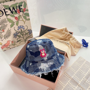Essenceofluxury Womens Hats Burberry Blue Denim Patchwork Bucket Hat A151PP180 AA194372