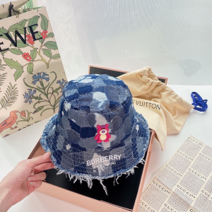 Essenceofluxury Womens Hats Burberry Blue Denim Patchwork Bucket Hat A151PP180 AA194372