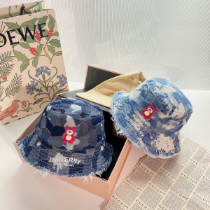 Essenceofluxury Womens Hats Burberry Blue Denim Patchwork Bucket Hat A151PP180 AA194372